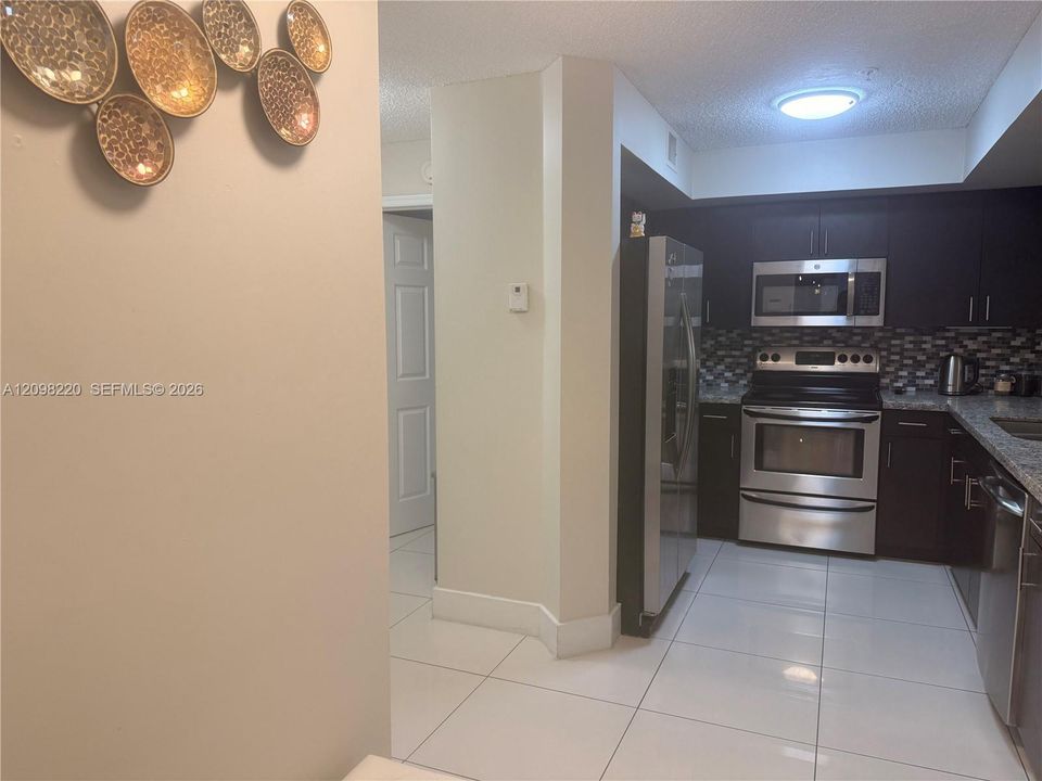 En Renta: $2,300 (2 camas, 2 baños, 867 Pies cuadrados)
