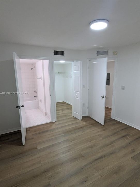 For Rent: $1,750 (2 beds, 2 baths, 822 Square Feet)