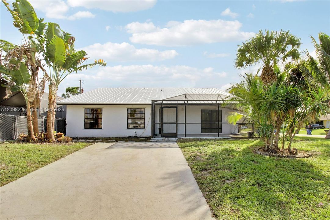 For Sale: $850,000 (0 beds, 0 baths, 2384 Square Feet)