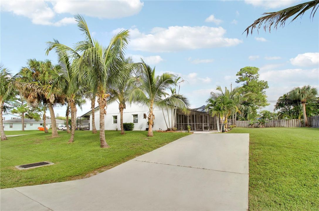 For Sale: $850,000 (0 beds, 0 baths, 2384 Square Feet)