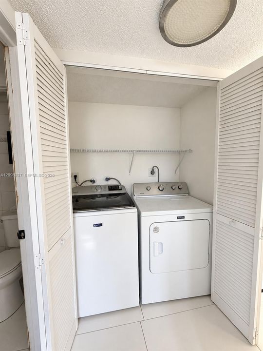 En Renta: $3,150 (3 camas, 2 baños, 1500 Pies cuadrados)