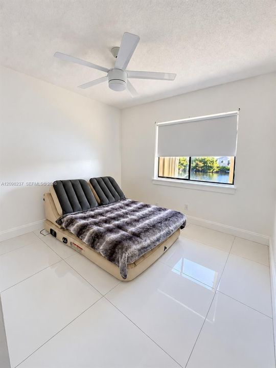 En Renta: $3,150 (3 camas, 2 baños, 1500 Pies cuadrados)