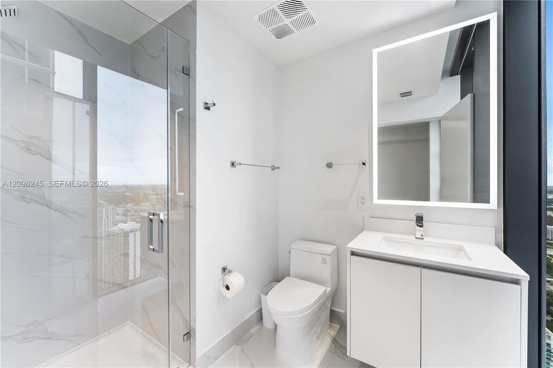 For Rent: $17,500 (4 beds, 5 baths, 2310 Square Feet)