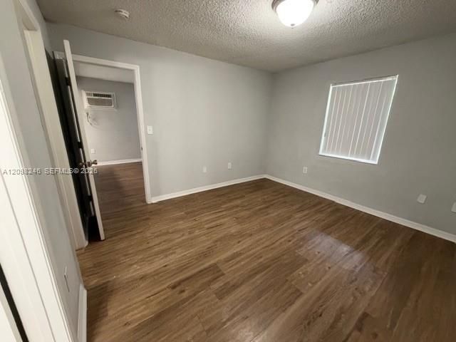 For Rent: $1,206 (1 beds, 1 baths, 545 Square Feet)