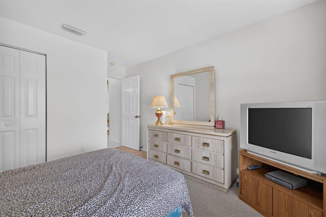 Guest Bedroom 1
