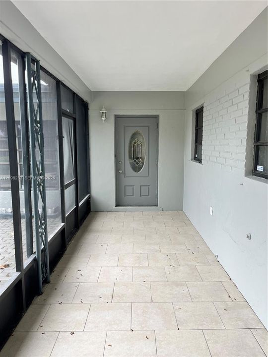For Rent: $3,000 (3 beds, 2 baths, 2375 Square Feet)