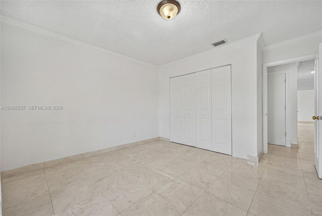 For Sale: $1,500,000 (6 beds, 4 baths, 3688 Square Feet)