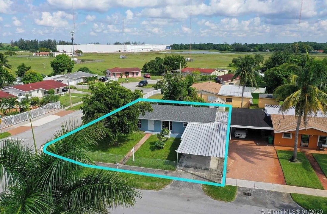 For Rent: $3,100 (3 beds, 1 baths, 1104 Square Feet)