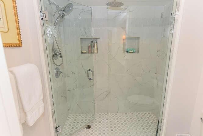 038-008-12790 SE Berwick Ct-666x445