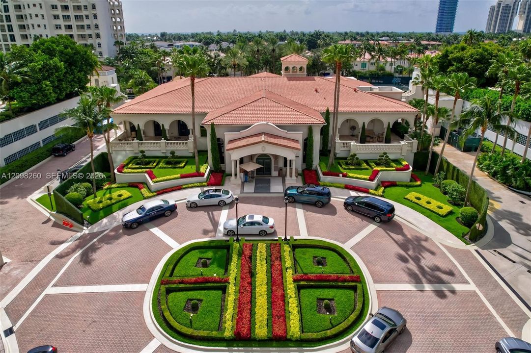 For Sale: $7,950,000 (6 beds, 6 baths, 7270 Square Feet)