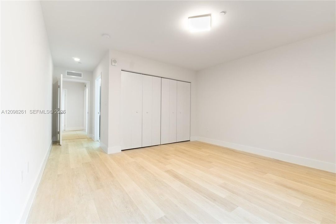 For Sale: $449,000 (3 beds, 2 baths, 1376 Square Feet)