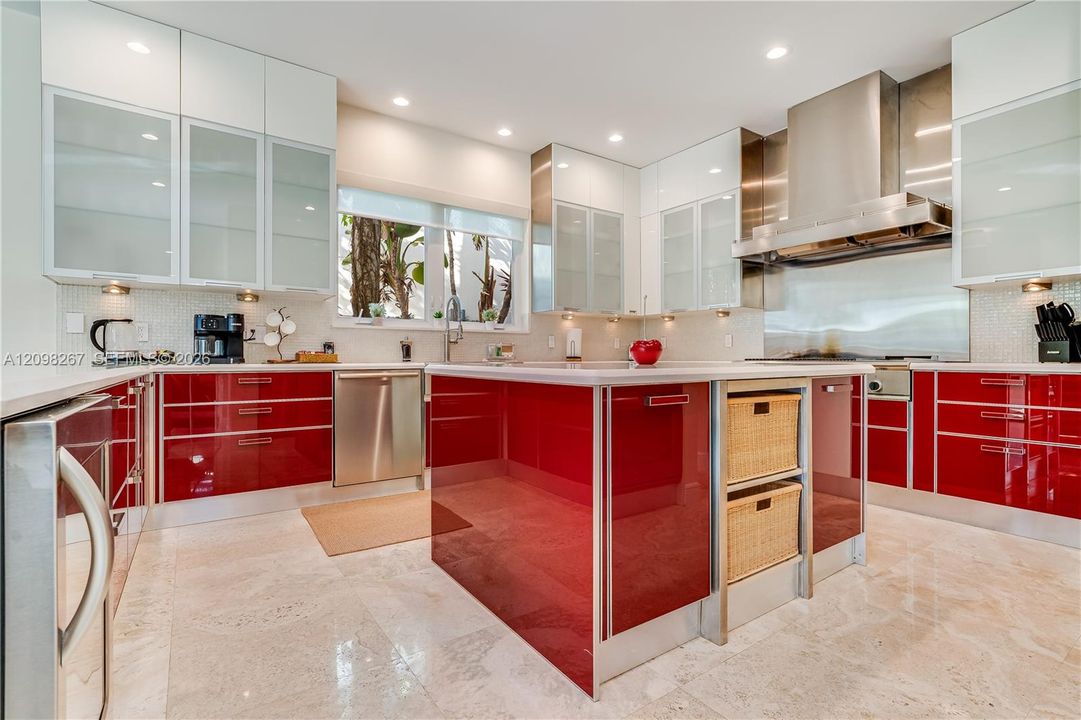 For Sale: $12,000,000 (5 beds, 5 baths, 5293 Square Feet)