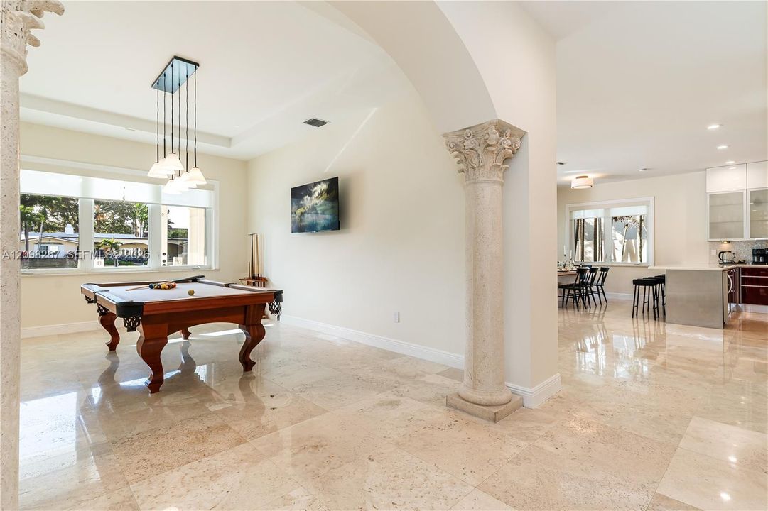 For Sale: $12,000,000 (5 beds, 5 baths, 5293 Square Feet)