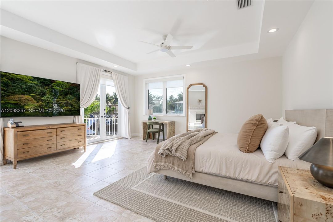 For Sale: $12,000,000 (5 beds, 5 baths, 5293 Square Feet)