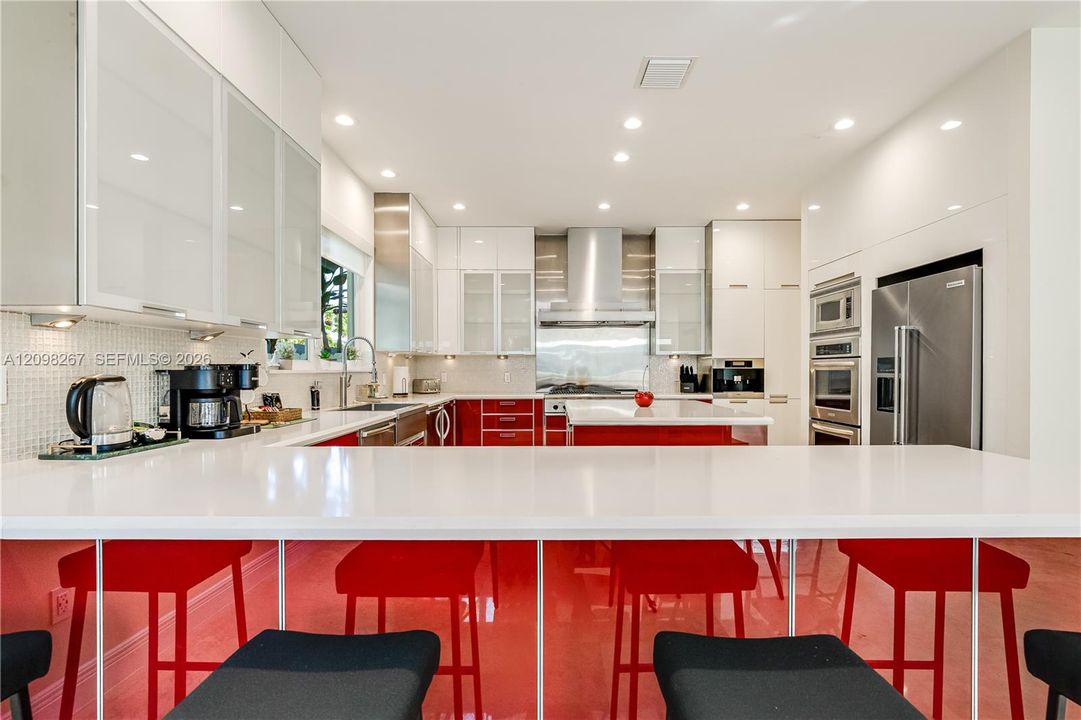 For Sale: $12,000,000 (5 beds, 5 baths, 5293 Square Feet)