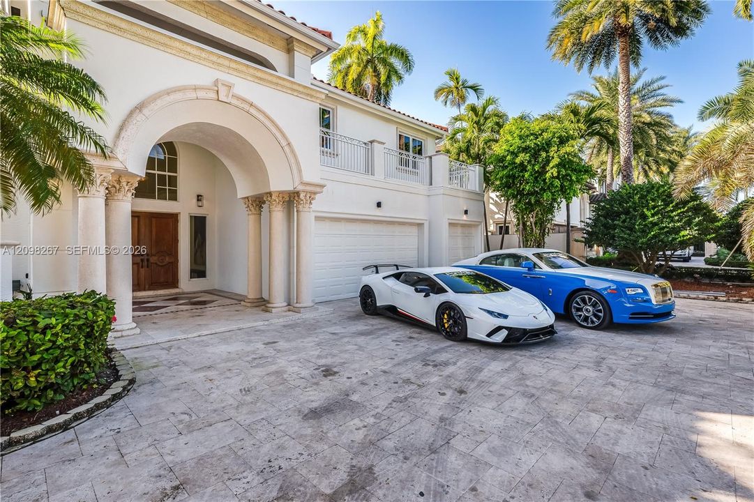 For Sale: $12,000,000 (5 beds, 5 baths, 5293 Square Feet)