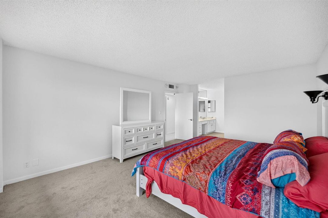 27-web-or-mls-699A1771