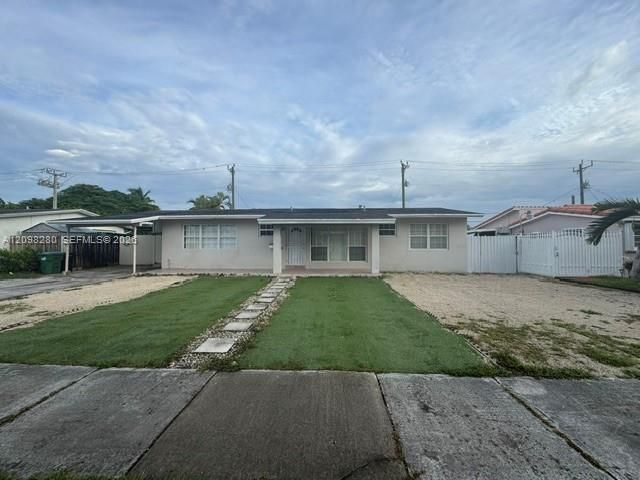 For Sale: $699,000 (4 beds, 2 baths, 1834 Square Feet)