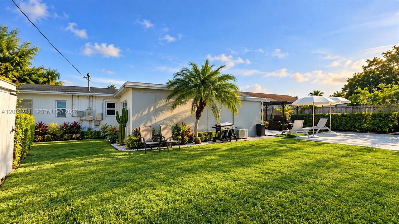 En Venta: $625,000 (4 camas, 2 baños, 1433 Pies cuadrados)