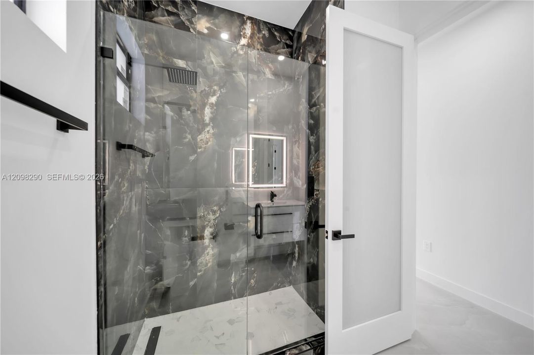 For Sale: $365,000 (3 beds, 3 baths, 0 Square Feet)