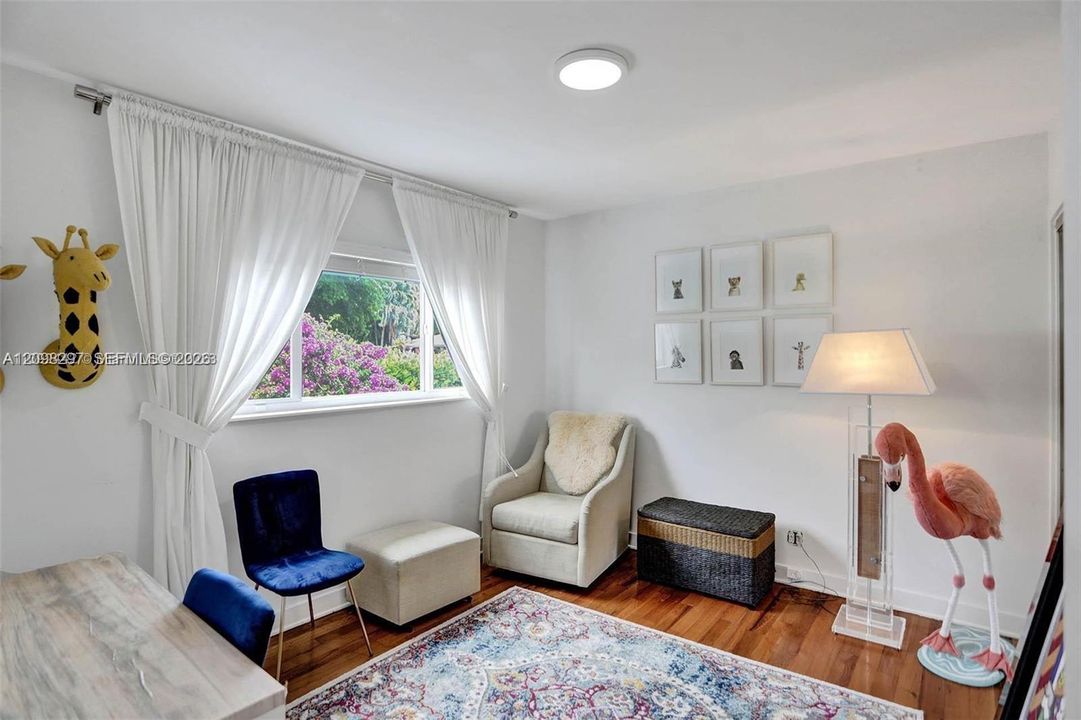 For Sale: $1,250,000 (3 beds, 2 baths, 0 Square Feet)