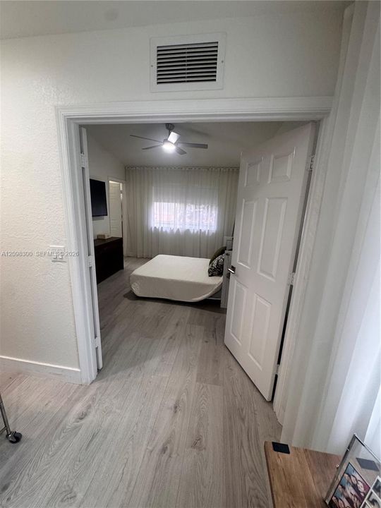 For Rent: $3,000 (2 beds, 2 baths, 1450 Square Feet)
