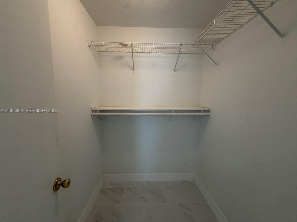 En Renta: $2,400 (2 camas, 2 baños, 1334 Pies cuadrados)