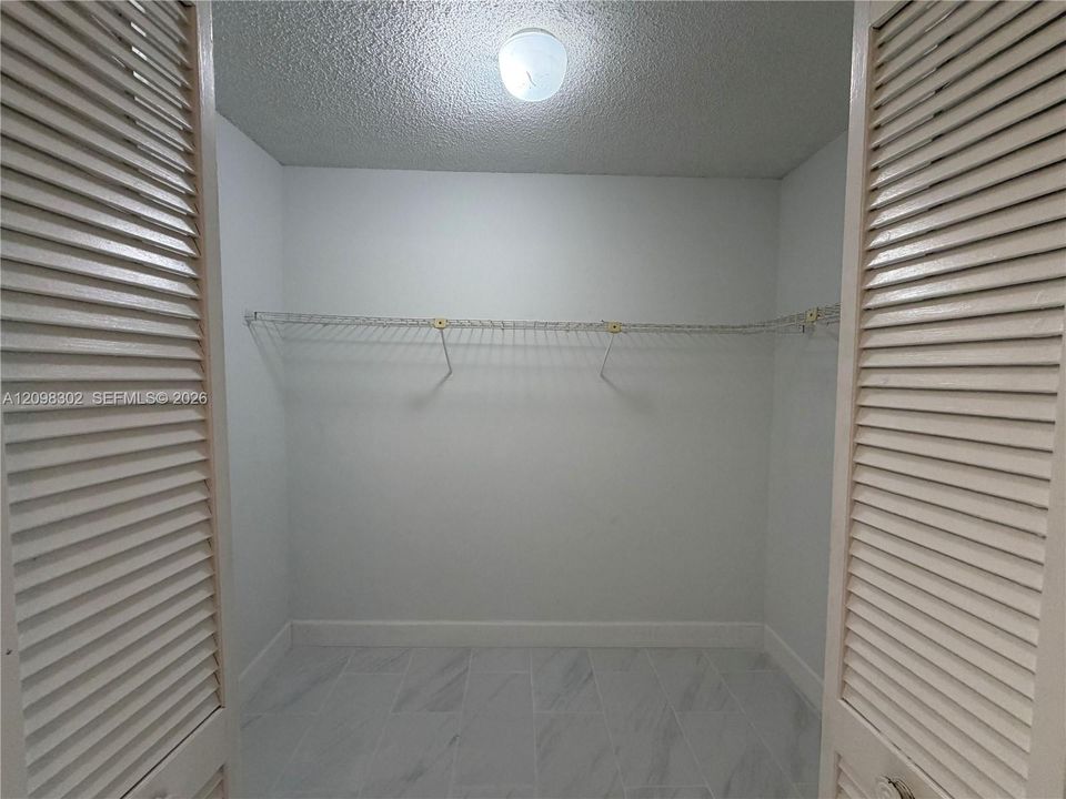 En Renta: $2,400 (2 camas, 2 baños, 1334 Pies cuadrados)