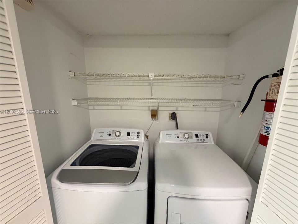 En Renta: $2,400 (2 camas, 2 baños, 1334 Pies cuadrados)