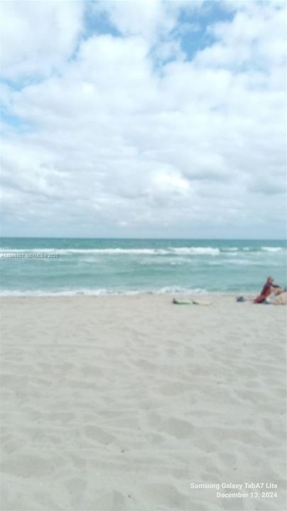 OCEAN ACROSS THE UNIT