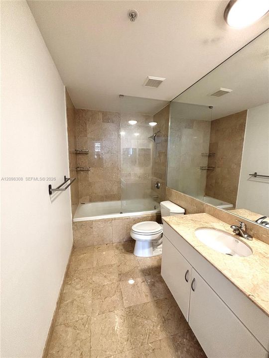 For Rent: $3,550 (1 beds, 1 baths, 863 Square Feet)