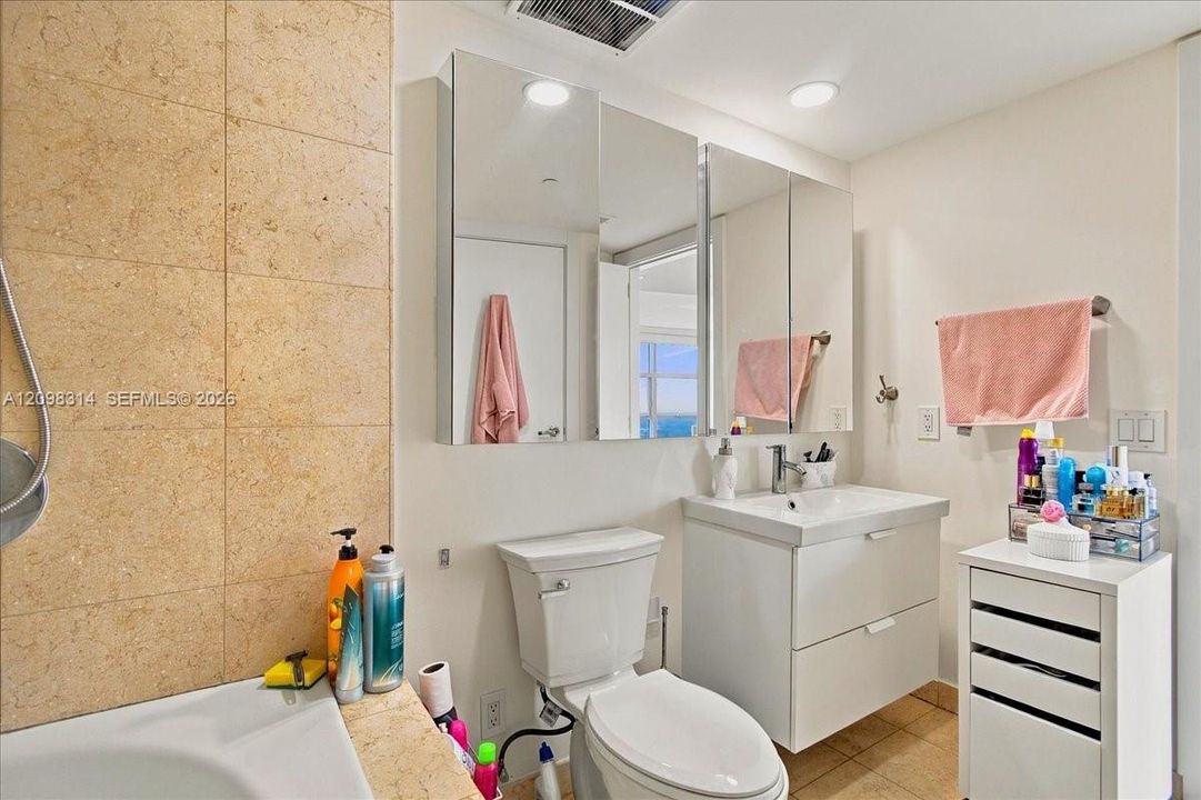 En Renta: $4,700 (1 camas, 1 baños, 871 Pies cuadrados)