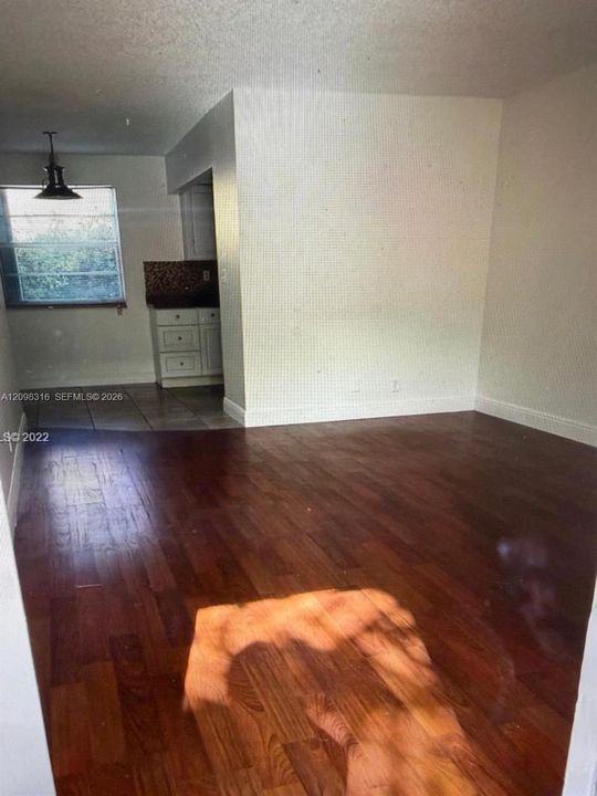 В аренду: $1,575 (1 спален, 1 ванн, 0 Квадратных фут)