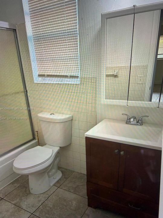 В аренду: $1,575 (1 спален, 1 ванн, 0 Квадратных фут)