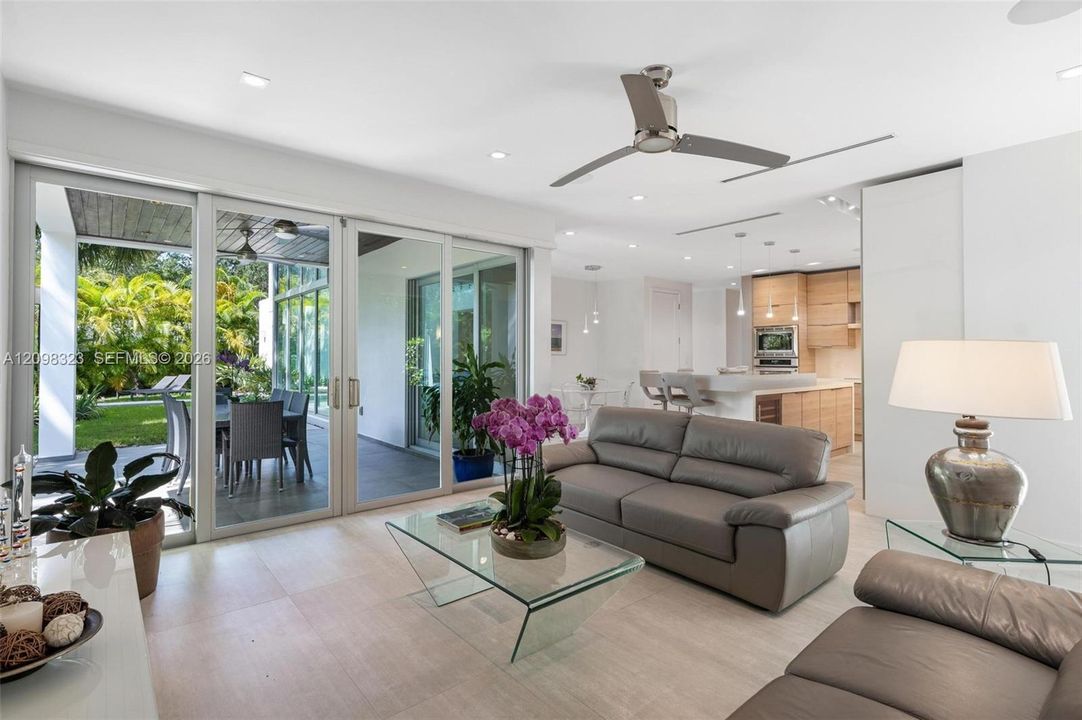 En Venta: $4,950,000 (6 camas, 6 baños, 4950 Pies cuadrados)
