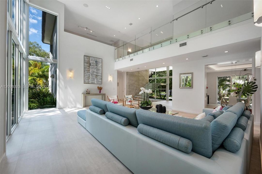 En Venta: $4,950,000 (6 camas, 6 baños, 4950 Pies cuadrados)