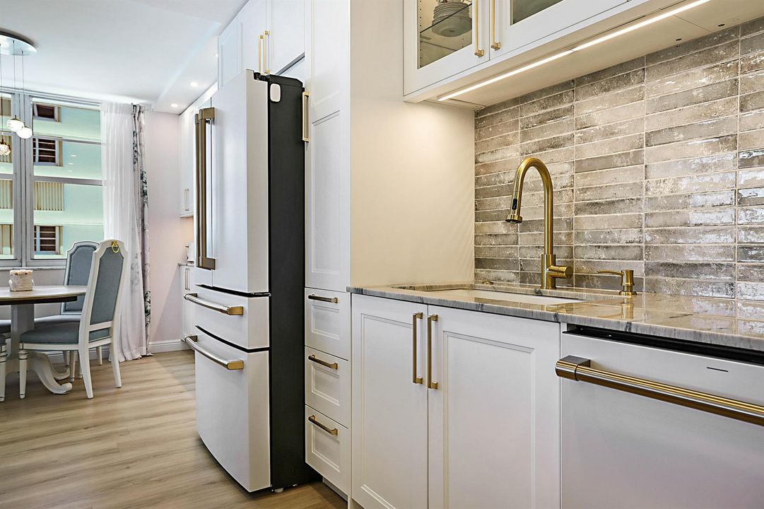 COMPLETELY REMODELED KITCHEN