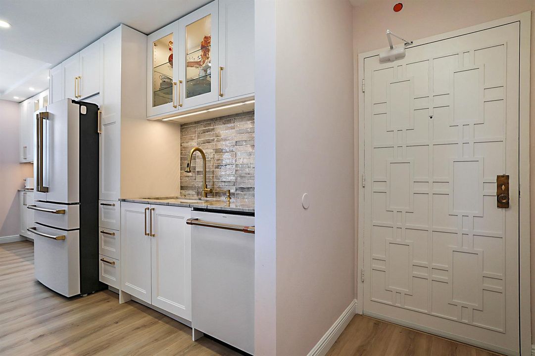 ENTRY TO FOYER