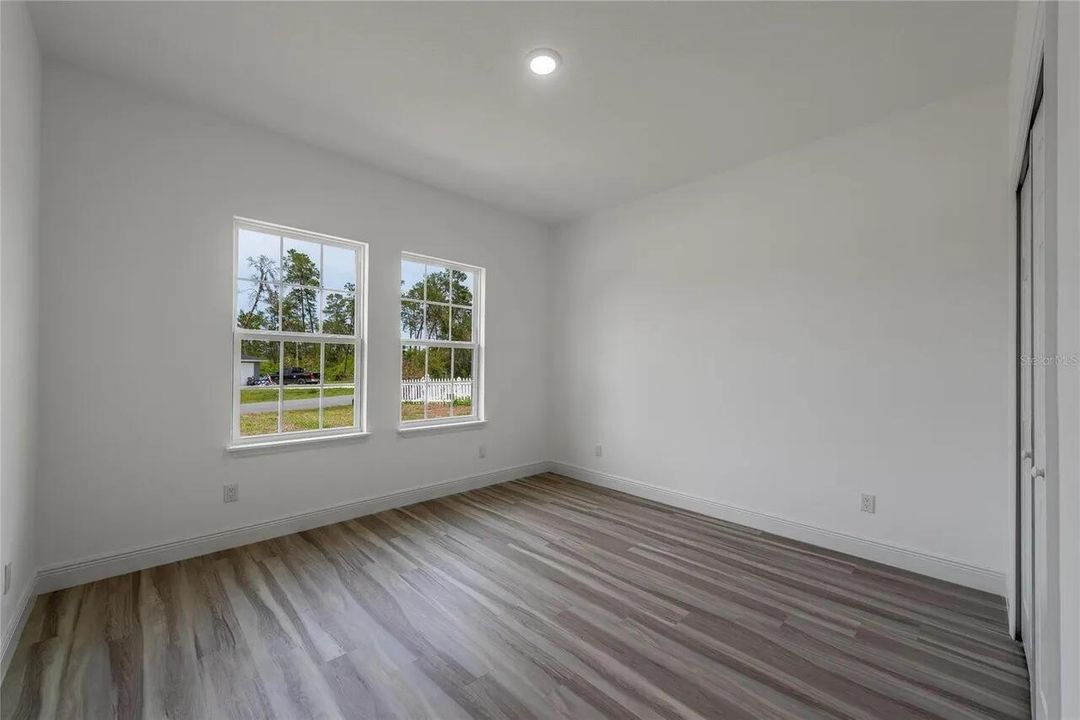 13_Bedroom_Window_View