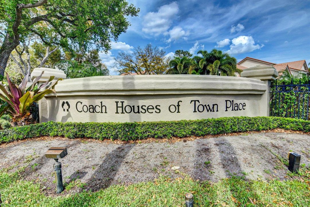 COACH HOUSE ENTRY