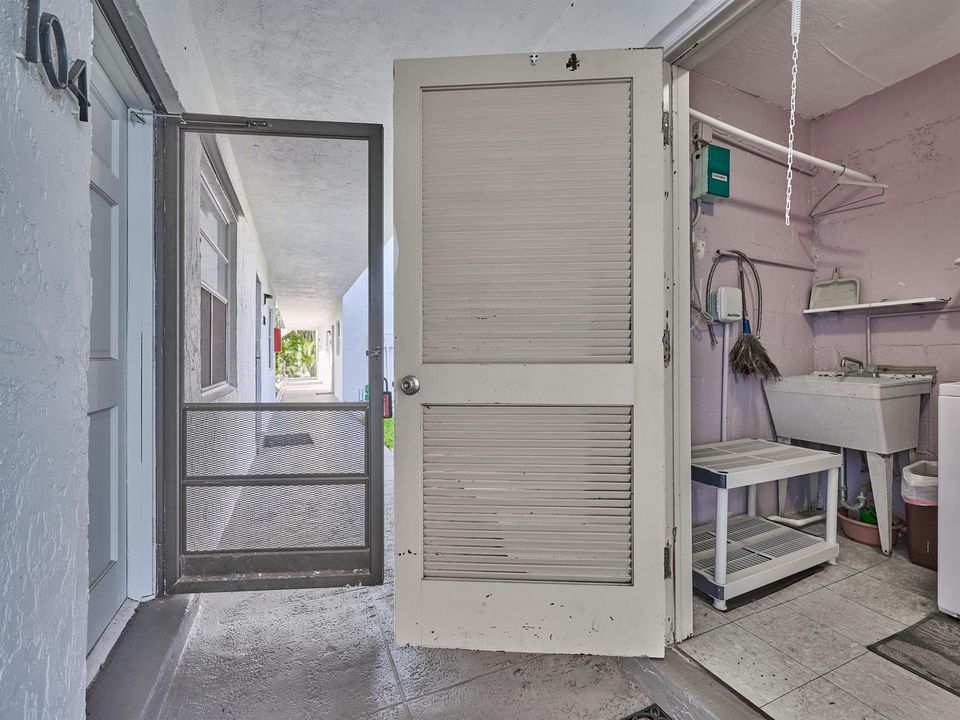 Laundry to Unit