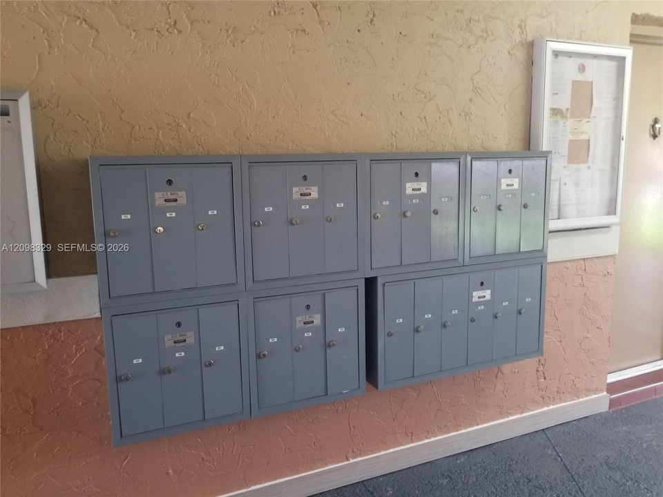 В аренду: $1,800 (1 спален, 1 ванн, 810 Квадратных фут)