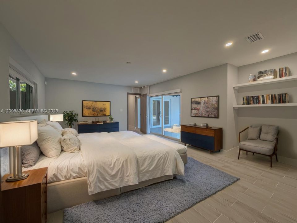 En Renta: $9,500 (5 camas, 3 baños, 3178 Pies cuadrados)