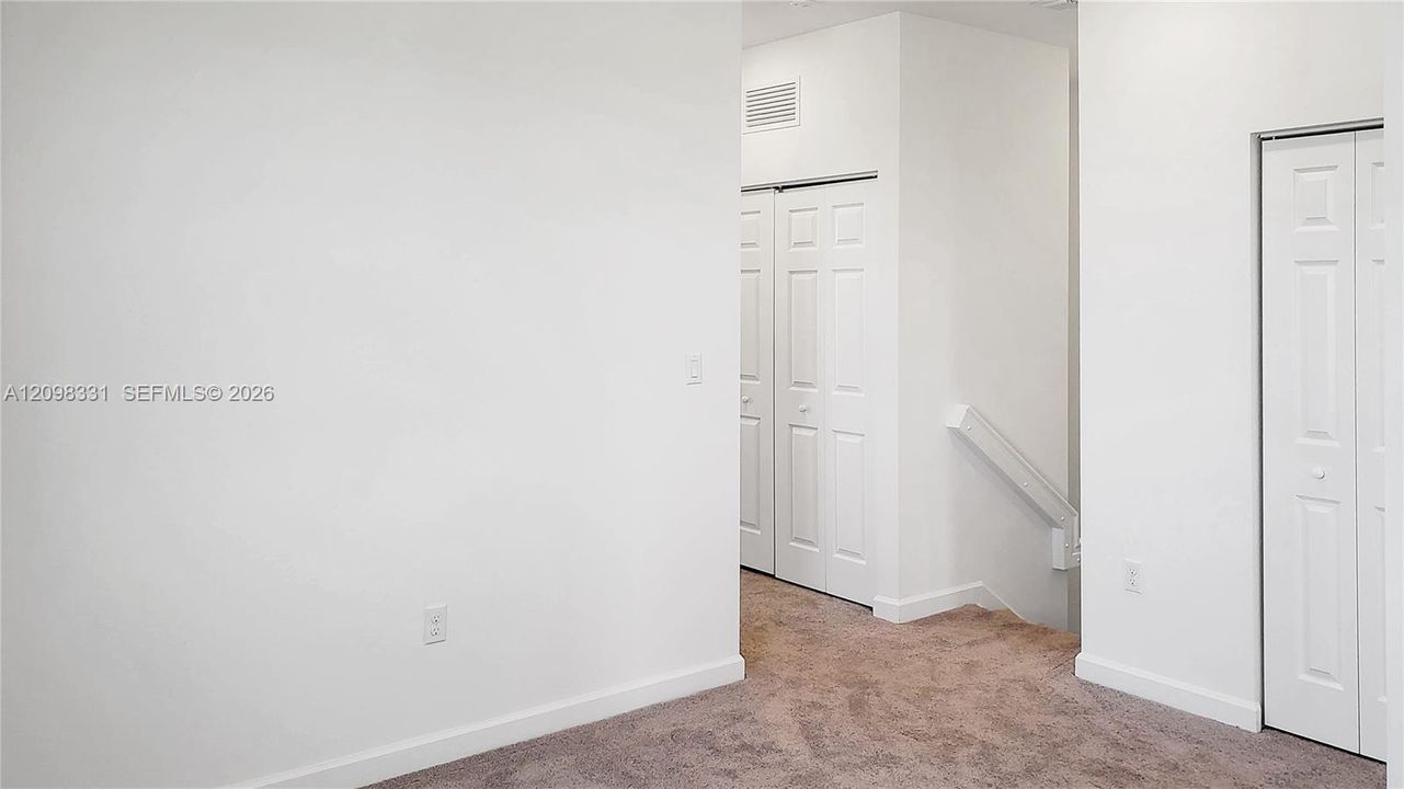For Rent: $3,600 (3 beds, 2 baths, 1863 Square Feet)