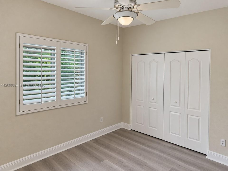 For Sale: $1,425,000 (3 beds, 2 baths, 2460 Square Feet)
