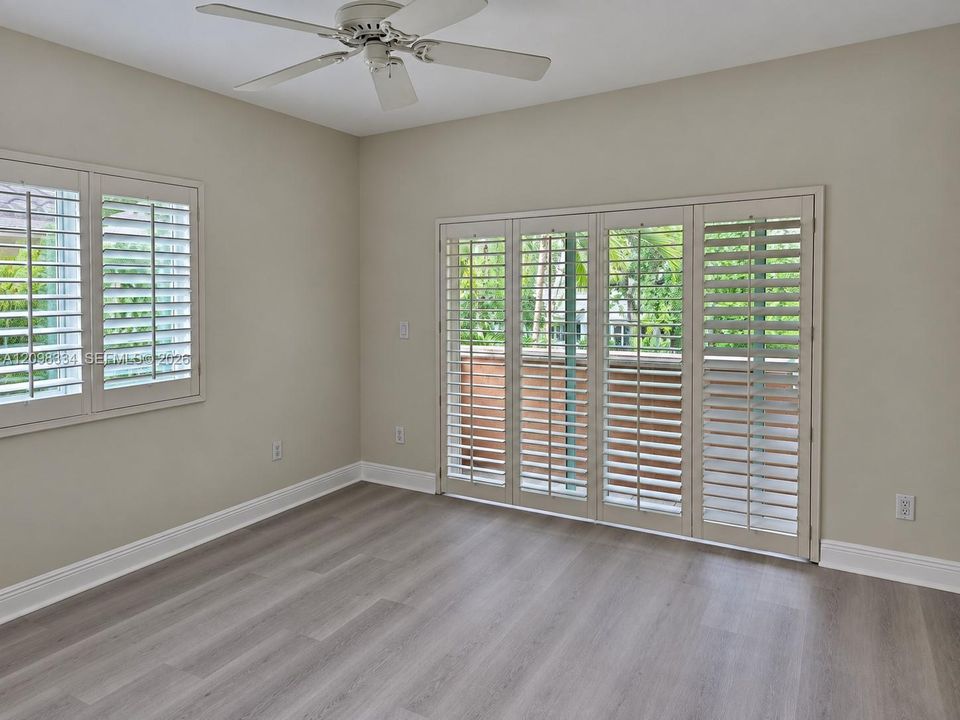 For Sale: $1,425,000 (3 beds, 2 baths, 2460 Square Feet)