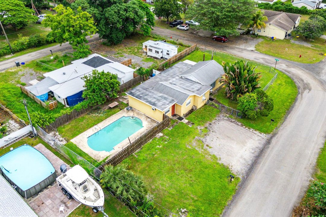 039-4329WhisperingPinesRoad-WestPalmBeac