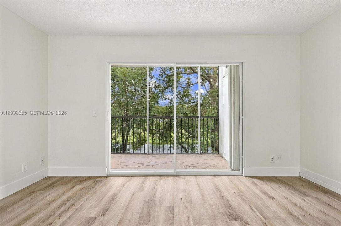 En Venta: $279,000 (2 camas, 2 baños, 1192 Pies cuadrados)