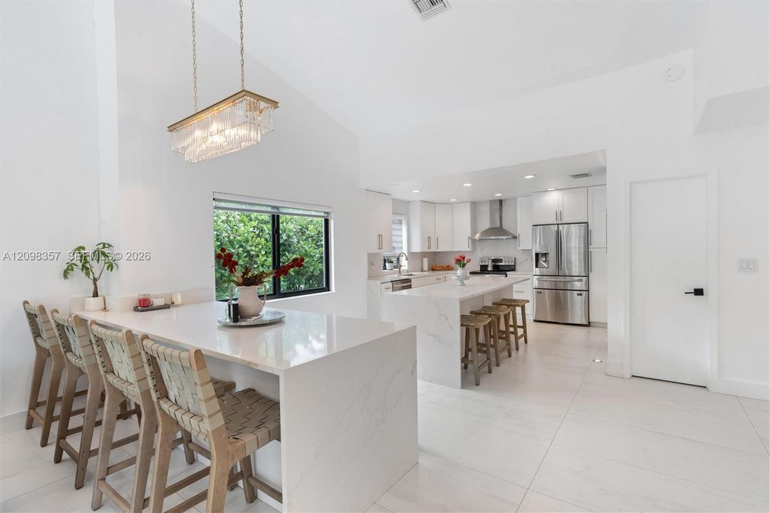 For Sale: $930,000 (4 beds, 2 baths, 2635 Square Feet)