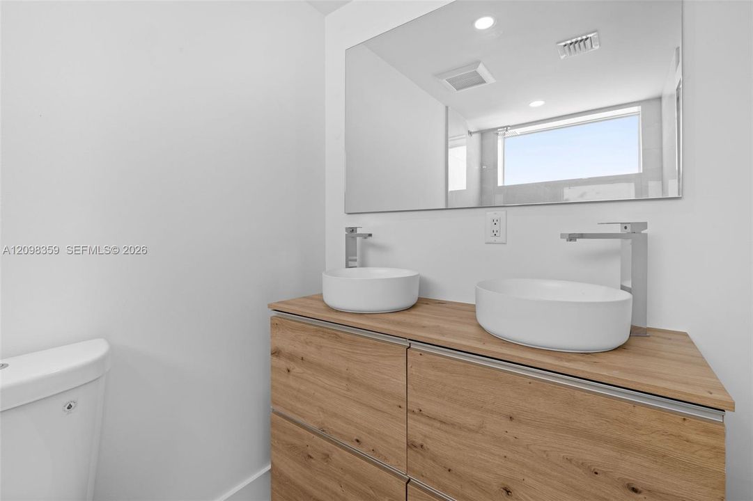 For Sale: $950,000 (3 beds, 2 baths, 0 Square Feet)